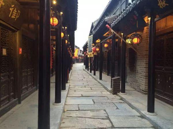 垦利区垦利街道开展夜间安全巡查工作